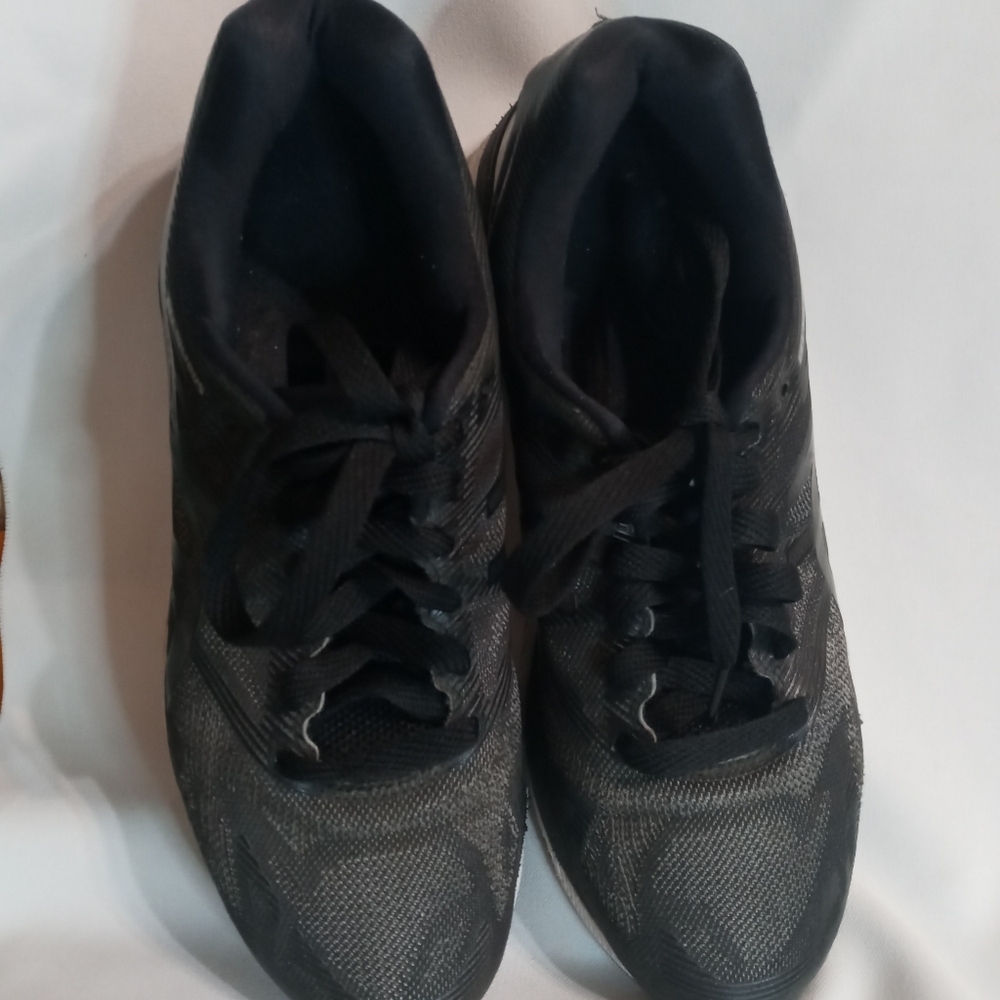 Running shoe